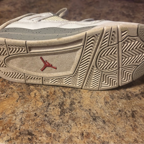 Jordan Cements - Picture 3 of 4